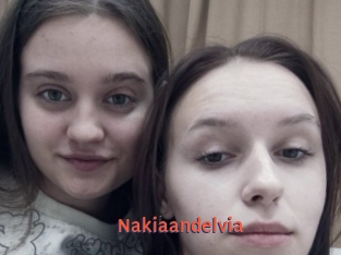 nakiaandelvia 1 lesbienne chaude
