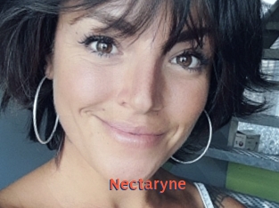 Nectaryne